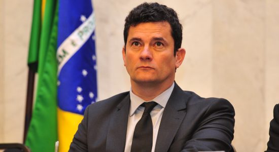 Juiz Sérgio Moro negou que tenha tentado influenciar as eleições