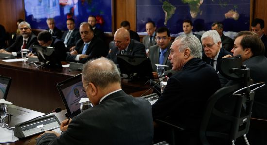 Reunião do governador do Rio e autoridades em Brasília