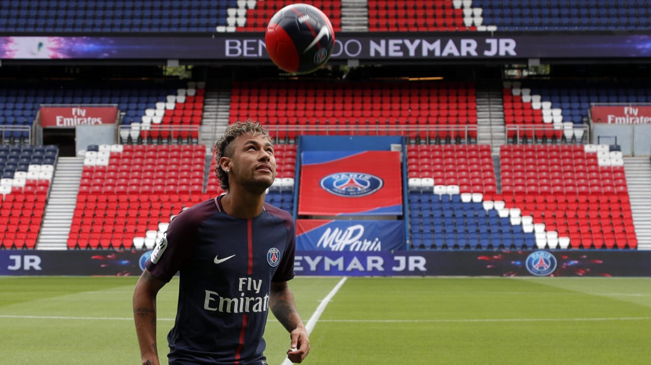 Estreia de Neymar pelo PSG não deve acontecer neste sábado
