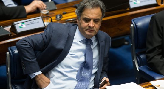 STF aceita denúncia e torna o senador Aécio Neves réu por corrupção e obstrução de Justiça