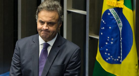 Aécio Neves foi denunciado pela PGR por solicitar e receber propina