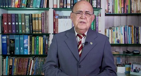 Pastor Elinaldo Renovato