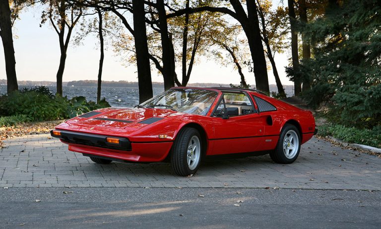1984-ferrari-308-gts-quattrovalvole-auction-00