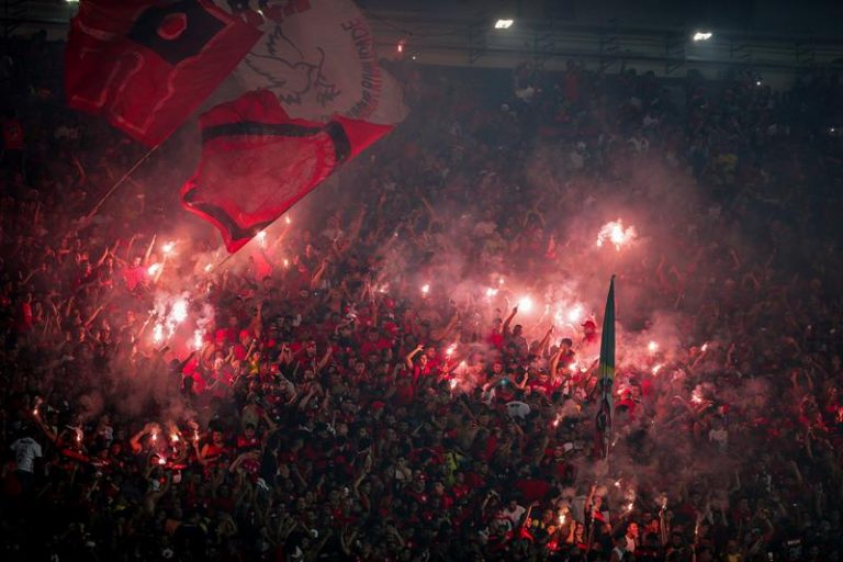 Torcida do Flamengo fez linda festa antes do jogo