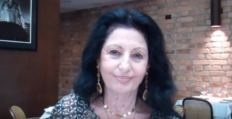 Carmen Mayrink Veiga morre aos 88 anos