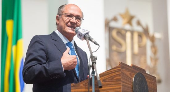Geraldo Alckmin diz que o Brasil não suporta mais o populismo do PT e o populismo de Bolsonaro