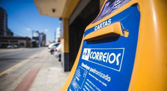Governo irá propor revisão de monopólio postal dos Correios