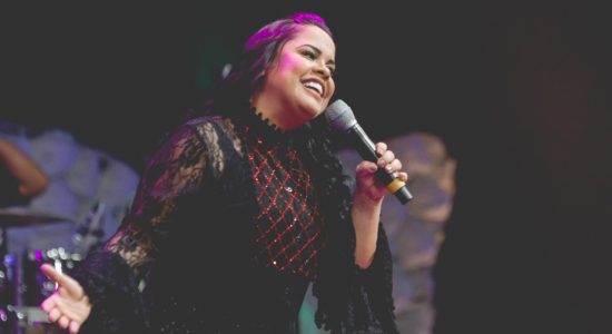 Cassiane conquista Grammy Latino com Nível do Céu
