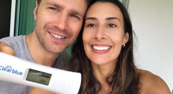 Sheilla Castro e o marido, Brenno Blassioli, descobriram que vão ser pais