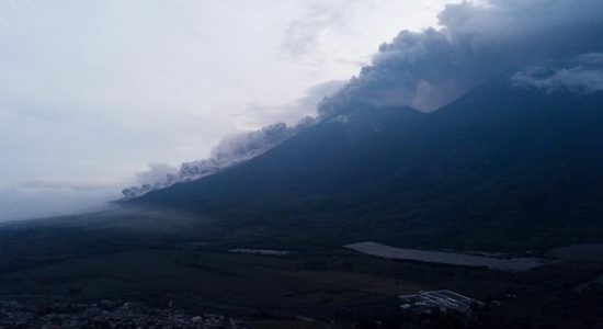 Erupção do Vulcão de Fogo, na Guatemala, fez 38 vítimas fatais