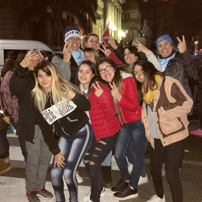 População argentina pede pela proibição do aborto