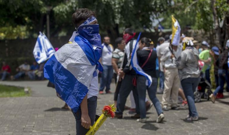 Protestos contra o presidente tomam conta da Nicarágua
