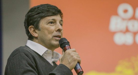 João Amoêdo defende a privatização da Petrobras