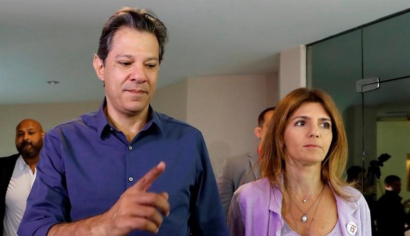 Em São Paulo, Haddad vota acompanhado da esposa | Brasil | Pleno.News