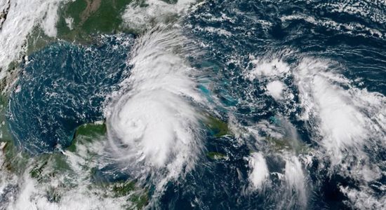 A tempestade tropical Michael se transformou em furacão, nesta segunda-feira