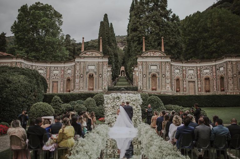 Gabriela Rocha e Leandro Moreira se casaram em hotel cinco estrelas na Itália