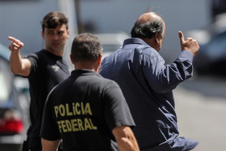 Luiz Fernando Pezão é preso pela Polícia Federal