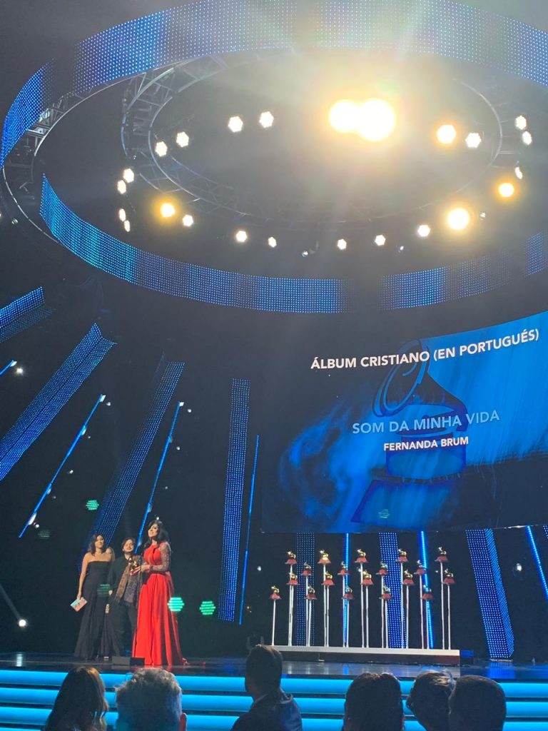 Fernanda Brum ganhou o prêmio com o álbum Som da Minha Vida