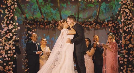 Agnes Terra Nova e Victor Martuchelli se casaram após três anos juntos