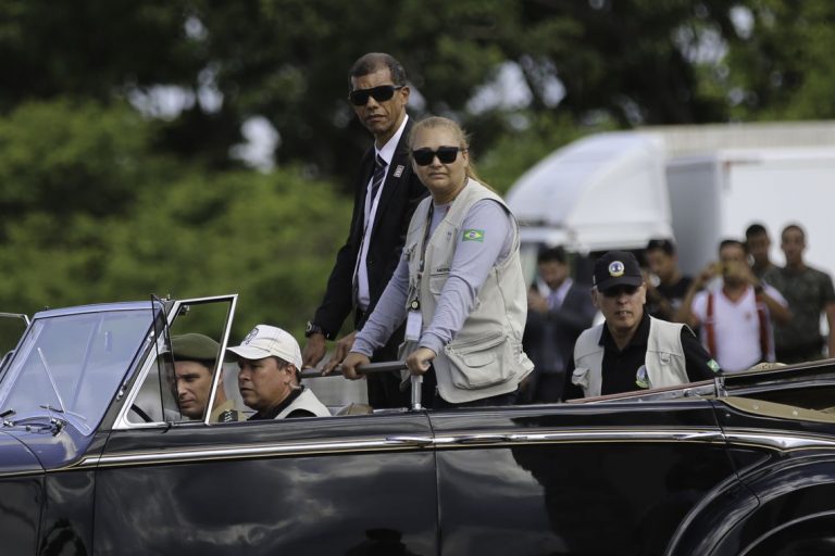 Equipe de segurança faz ensaio para posse do presidente eleito Jair Bolsonaro na Esplanada dos Ministérios