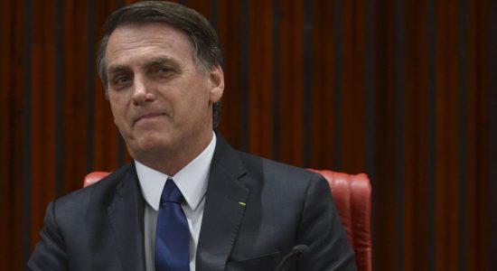 Presidente Jair Bolsonaro comemora a prisão de Cesare Battisti na Bolívia