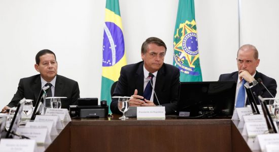 Presidente Jair Bolsonaro durante reunião ministerial