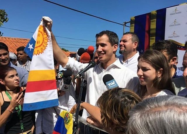 Juan Guaidó já foi reconhecido pelo Brasil e os EUA como presidente interino da Venezuela