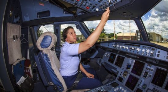 Carla Borges, capitã aviadora