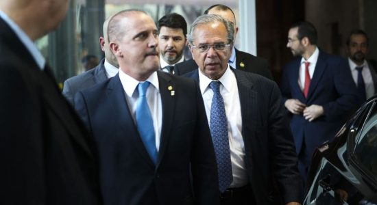 Ministro chefe da Casa Civil, Onyx Lorenzoni , e o ministro da Economia, Paulo Guedes