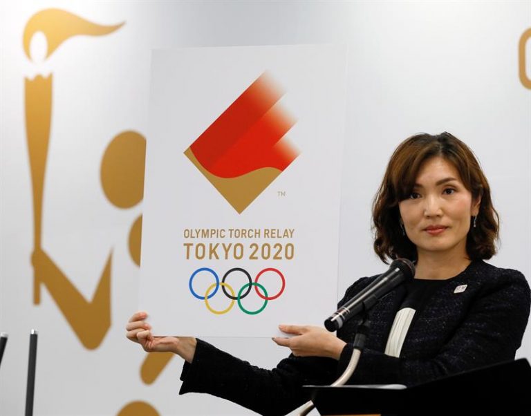 Tocha dos Jogos Olímpicos de Tóquio é apresentada
