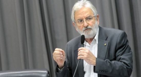 Deputado federal Ivan Valente, do PSOL-SP
