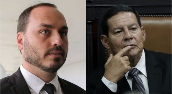Carlos Bolsonaro e vice Hamilton Mourão
