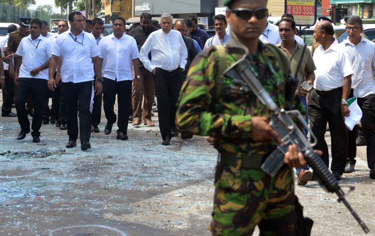 Explosões deixaram centenas de mortos no Sri Lanka