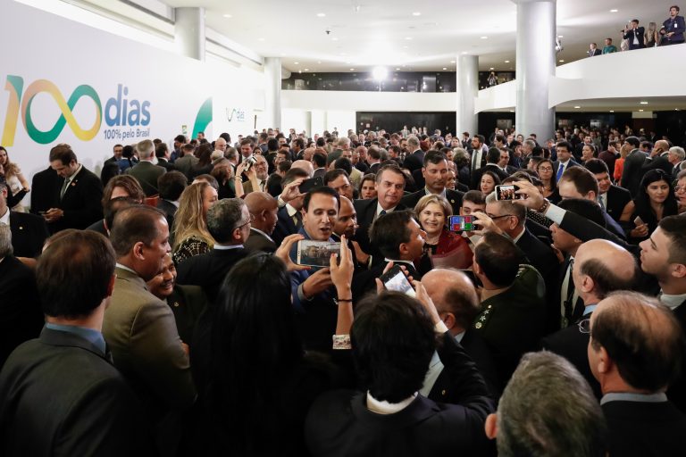 Solenidade marcou os 100 dias do governo de Jair Bolsonaro