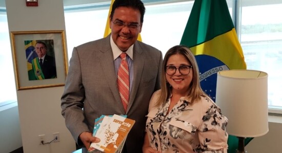 Marisa Lobo participou de encontro no Consulado Brasileiro em Miami