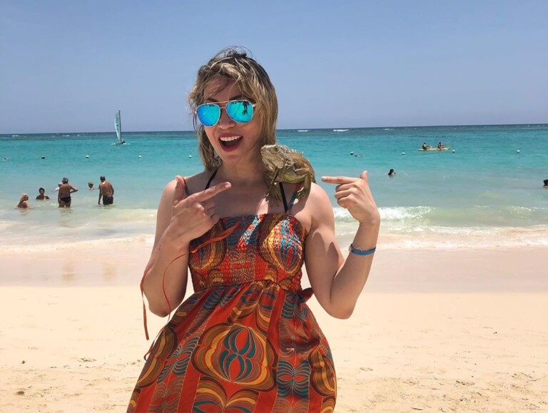 Elaine de Jesus curte férias em Punta Cana