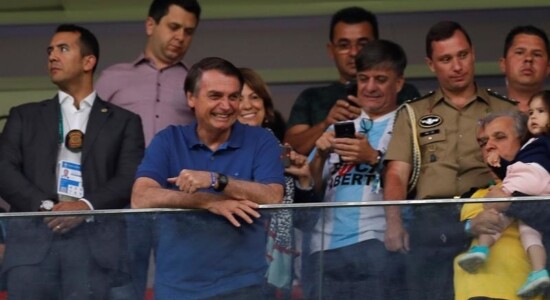 Bolsonaro compareceu ao jogo amistoso entre Brasil e Catar, em Brasília