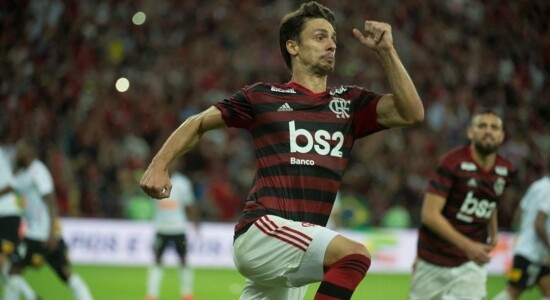 Flamengo venceu o Corinthians novamente e avança na Copa do Brasil