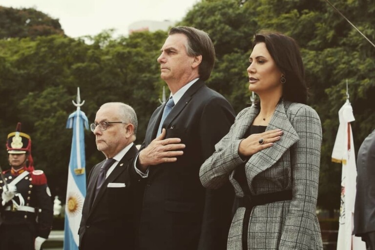 Presidente e primeira-dama foram recebidos por Macri