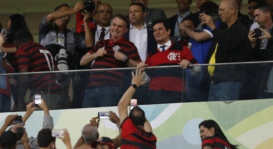 Bolsonaro e Moro em jogo do Flamengo