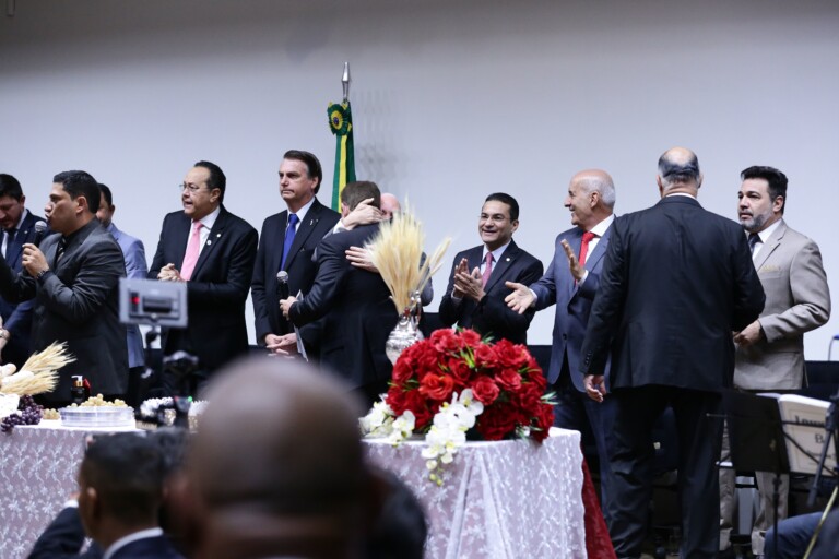 Presidente Jair Bolsonaro discursou em culto de Santa Ceia na Câmara dos Deputados