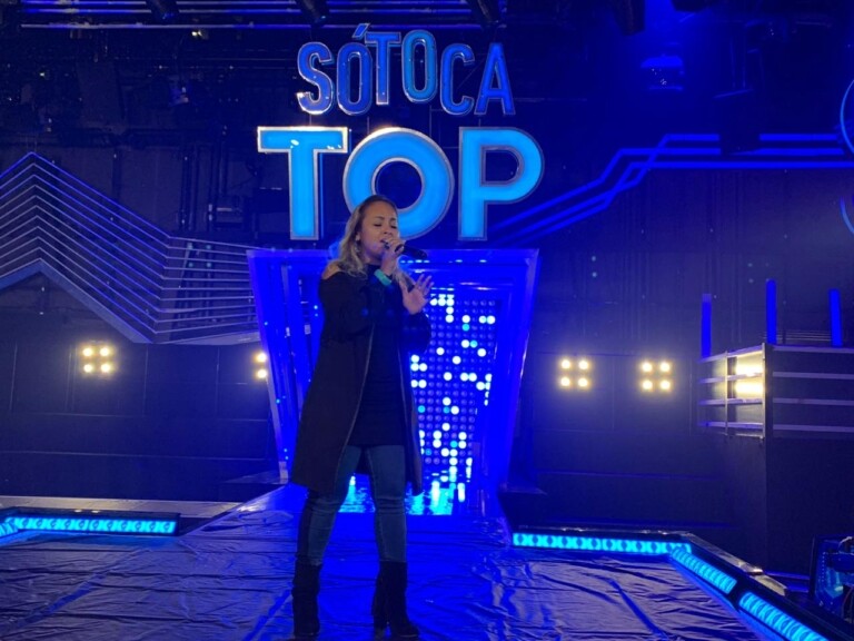 Bruna Karla representa o gospel no palco do Só Toca Top
