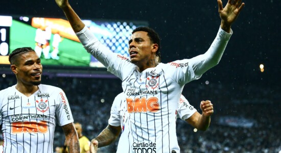 Comemoração do gol de Gustavo (Gustagol), do Corinthians