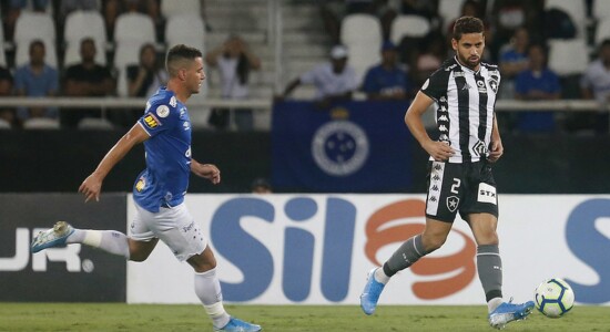 Partida entre Cruzeiro e Botafogo