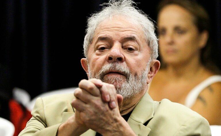 Lula foi solto por determinação do juiz Danilo Pereira Jr.