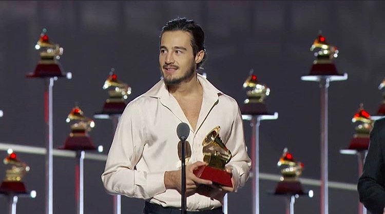 Tiago Iorc venceu na categoria Melhor Música em Língua Portuguesa