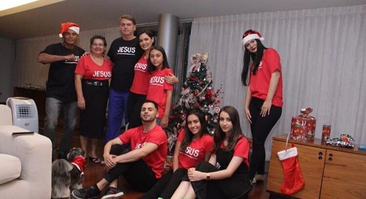 Natal da família Bolsonaro foi animado