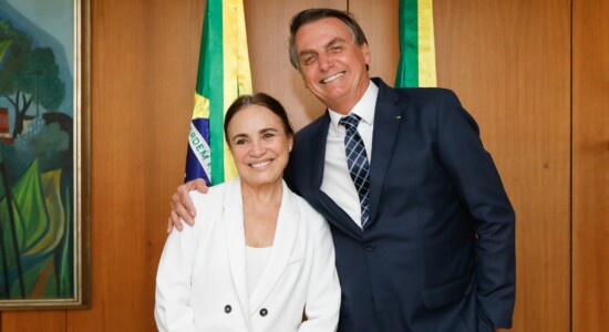 Regina Duarte se torna a nova secretária de Cultura do governo Bolsonaro