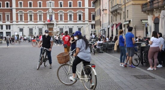 Italianos foram liberados para saírem de casa em Brescia