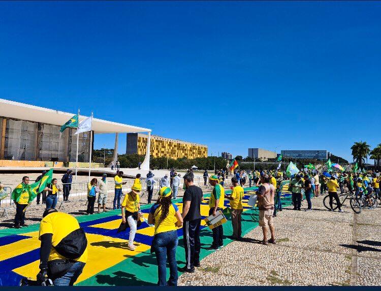 Brasília é marcada por manifestações pró-Bolsonaro